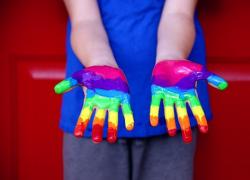 USA verso divieto adozioni per genitori che non sostengono i diritti LGBTQI+, pronta una legge ad hoc