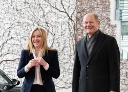 Giorgia Meloni sente Scholz: sul tavolo guerra in Ucraina, migranti e competitività imprese
