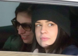 Elly Schlein beccata con la fidanzata Paola: le prime FOTO di coppia