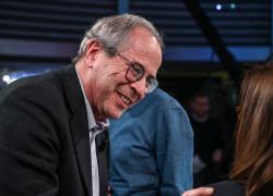 Covid, virologi pagati da case farmaceutiche, Bassetti, Burioni, Crisanti, Galli e Pregliasco: tutti i nomi. Oltre 1 mld da Big Pharma, Pfizer, Gates a medici di tutto il mondo