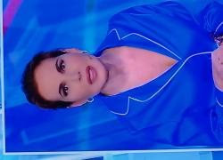 Perché Barbara D'Urso conduce in pigiama Pomeriggio Cinque