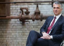 UBS, Sergio Ermotti nuovo CEO  per guidare l'integrazione con Credit Suisse, Hamers lascia la carica