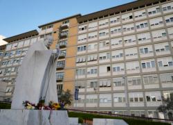 Papa Francesco, ultime notizie: dimissioni domani. Presiederà i riti della Settimana Santa