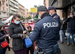 Vaccino Covid, il sindacato di polizia Cosap denuncia: "50mila danneggiati da reazioni avverse"

