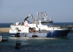 Migranti, Geo Barents salva 440 persone nella zona Sar di Malta. Soccorsi durati 11 ore 
