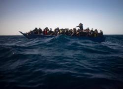 Lampedusa, 22 migranti recuperati da Ong Resqship, ma 18 dispersi e 2 morti.  Nell'hotspot sono in 1883 
