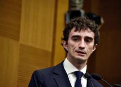 Commissione d'inchiesta Covid, adottato il testo base. Nessun riferimento alle Regioni, indagini su vaccini, reazioni avverse, mascherine, piano pandemico