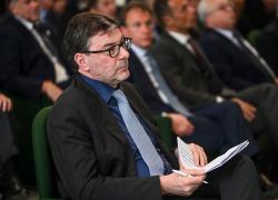 Def, Giorgetti: "Basta misure straordinarie, il bonus casa è da rivedere" - il testo del documento