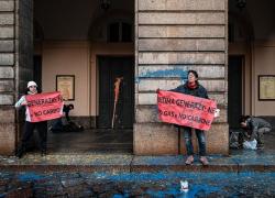 Malpensa, foglio di via per i dodici eco attivisti di Ultima Generazione che avevano occupato un terminal