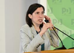 Elezioni amministrative, le correnti del PD contro Schlein: "È stata una disfatta, agisce troppo da sola”
