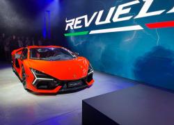 Lamborghini compie 60 anni e festeggia al Fuorisalone di Milano - LE FOTO DEL GDI