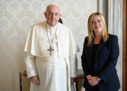 Avvenire, con il cambio di direzione la CEI vira a destra: il giornale dei vescovi dal grillismo al moderatismo
