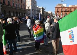 25 aprile, cortei e i comizi in piazza vuoti di qualsiasi significato storico, ci hanno frantumato le scatole come la festa dei lavoratori