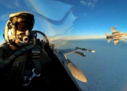 Caccia Nato intercettano aerei russi nel Mar Baltico, cresce la tensione vicino a Kaliningrad