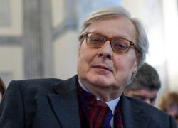 Sgarbi contro Presidente Anpi: "Si chiamano antifascisti, ma sono fascisti. Io eccitante, lui razzista. Il cellulare durante l'inno? Prendevo appunti" - ESCLUSIVA