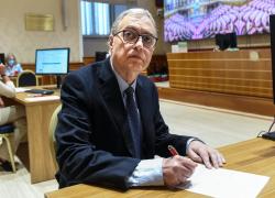 Addio ad Andrea Augello, morto a 62 anni il senatore di FdI dopo una lunga malattia
