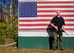 Usa, sparatorie di massa e omicidi. Picco nel 2021 con 21009 morti (+30,25% rispetto al pre pandemia del 2019), 20200 nel 2022