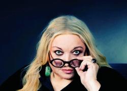 Addio a Maria Giovanna Maglie, morta all’età di 70 anni, giornalista e opinionista: complicazione venosa nella notte