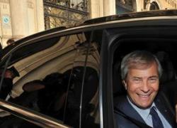 Vivendi, Bollorè cede  oltre 1,5 milioni di azioni (lo 0,14%) del capitale e la media company crolla in Borsa (fino al -9,8%)