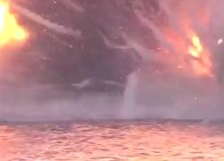 Guerra Ucraina, Mosca: “Tre droni marittimi ucraini contro una nostra nave”. Kiev rivendica l’attacco - VIDEO