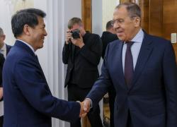 Guerra Ucraina, l’inviato cinese Li Hui a Mosca. Lavrov: “Cerchiamo una soluzione diplomatica, ma Kiev pone ostacoli”