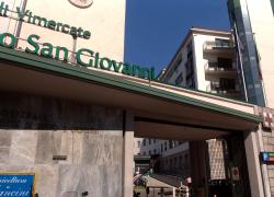 Sesto San Giovanni, neonata abbandonata nel parcheggio dell’ospedale. Il sindaco alla mamma: “Fatti avanti, faremo il possibile per assicurarvi un futuro”