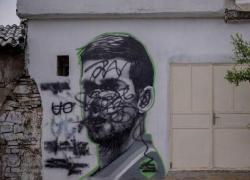 Djokovic al Roland Garros: "Kosovo cuore della Serbia". E gli albanesi imbrattano il suo murale a Rahovec