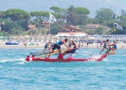 Forte dei Marmi, riparte la stagione con il tradizionale Palio dei Bagni e nuove aperture 