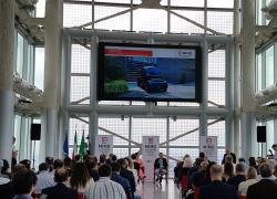 MIMO 2023 scalda i motori, all'autodromo di Monza la 3a edizione all'insegna di hypercar, supercar e modelli in test drive