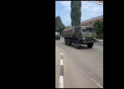 Rostov, soldati ceceni fedeli a Mosca entrano nella città da due direzioni. Scontri a fuoco con i mercenari della Wagner - VIDEO