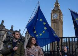 Brexit, il 58% degli inglesi sogna di tornare nell’Ue per l’inflazione troppo alta e l’impennata dei mutui (proprio come nell’Ue)