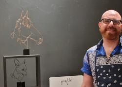 Andrew Vianello, designer di "Profilo": "Il mio slogan? Frenare mai, correre sempre" . VIDEO