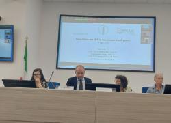 Aids. ISS e Fondazione The Bridge: “Più servizi di genere a sostegno di chi invecchia con HIV”