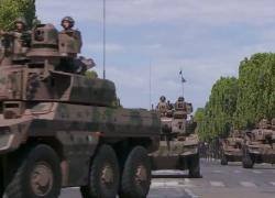 Francia, 14 luglio blindato per il timore di proteste con 130mila agenti, Presidente indiano Modi ospite d'onore - VIDEO