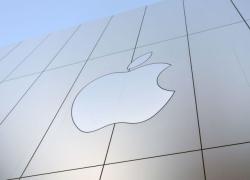 Corte Ue, Apple condannata a pagare 13 mld € all'Irlanda: “Aiuti di stato illegali”, multa da 2,4 mld a Google per “abuso di posizione dominante”