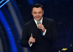 Tiziano Ferro e il nodulo alle corde vocali, l’annuncio sui social: “Dovrò operarmi, ci sarà tanto da recuperare”