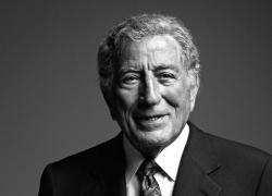 Addio a Tony Bennet, morto a 96 anni l’ultimo crooner americano: nella sua carriera 20 Grammy Awards 