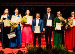 Premio Clip Portofino: vince la mezzosoprano olandese Nina Van Essen di 29 anni