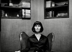 La mostra fotografica “Through Her Eyes” di Max Vadukul dopo Dubai arriva a Milano dal 18 settembre