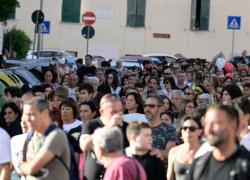 Michelle Causo, in 100 devastano casa del killer durante manifestazione: “Lo Stato dov’è?”, denunciati