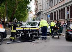 Incidente in viale Umbria a Milano, è morto Karl Nasr, il 18enne investito: la Renault Capture ha svoltato in un punto proibito