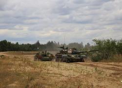 Esercitazione militare bielorussa al confine con Polonia e Lituania, soldati di Minsk addestrati da miliziani Wagner