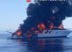 Livorno, barca di 13 metri in fiamme affonda al largo della Gorgona, salvi in scialuppa i 9 passeggeri 