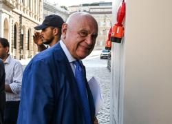Detenute morte a Torino, Nordio al carcere le Vallette dopo i 2 suicidi: "Non si è trattato di sciopero della fame"