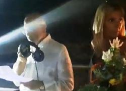 Massimo Segre e Cristina Seymandi, alla festa di matrimonio, lei fredda: “Grazie a tutti vòi”, lui emozionato: “dovrò leggere”. E saltano le nozze – VIDEO COMPLETO