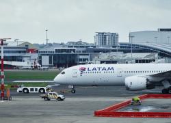 Pilota morto in volo per malore improvviso a 12k mt di quota, atterraggio di emergenza per un aereo a Panama