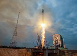 Sonda russa Luna-25 schiantata sulla luna, agenzia spaziale Roscosmos: "Persi contatti in fase atterraggio"