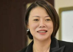 Chi è Yang Huiyan, ex donna più ricca della Cina: da un patrimonio di $ 16,8 mld a un buco di $ 193 mld
