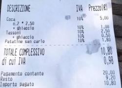 Scontrini pazzi, a Santa Marina, nel Cilento, 50 centesimi extra nello scontrino per i cubetti di ghiaccio 
