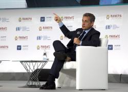Sarkozy: "Io e la Merkel chiedemmo a Berlusconi a dimettersi", secondo colpo di stato dopo Mani pulite
